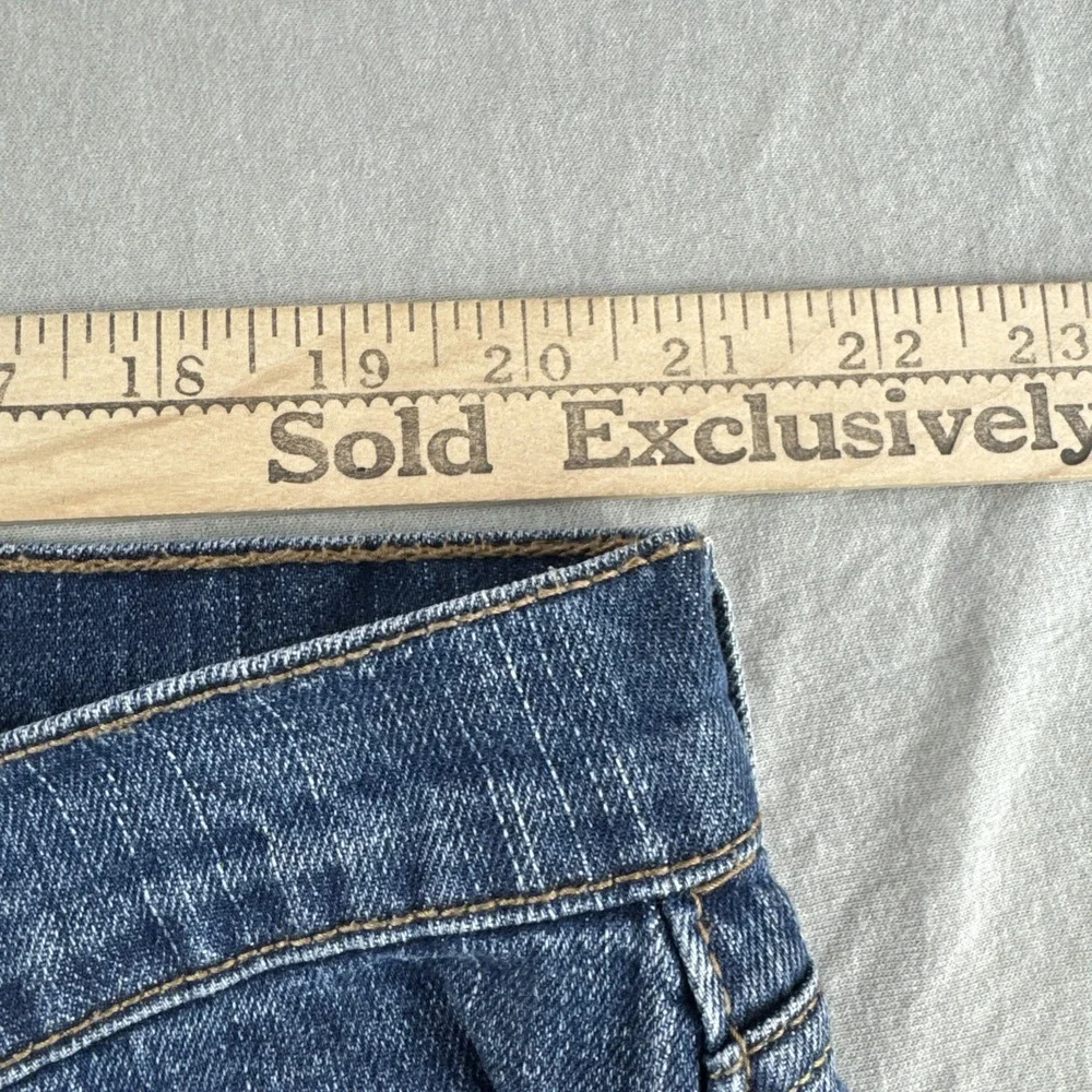Signature Levi Strauss Gold Jeans Mens 42x32 Relaxed Blue Denim Pants Stretch